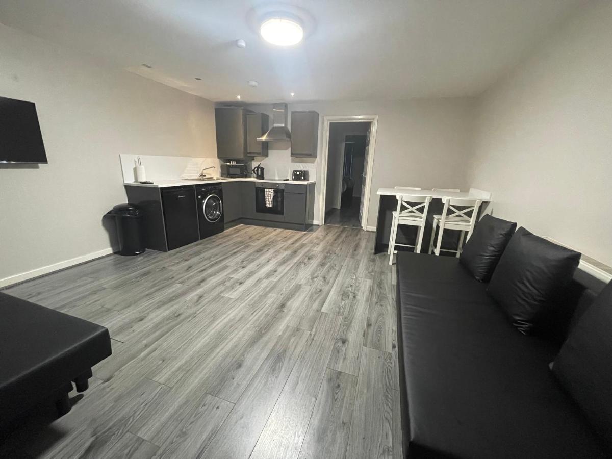 Mays Apartments - 147-153 Mill Street, Free Parking, 5 Minute Walk To Baltic Market And City Centre - Apartments Sleep 1-6 Guests リヴァプール エクステリア 写真